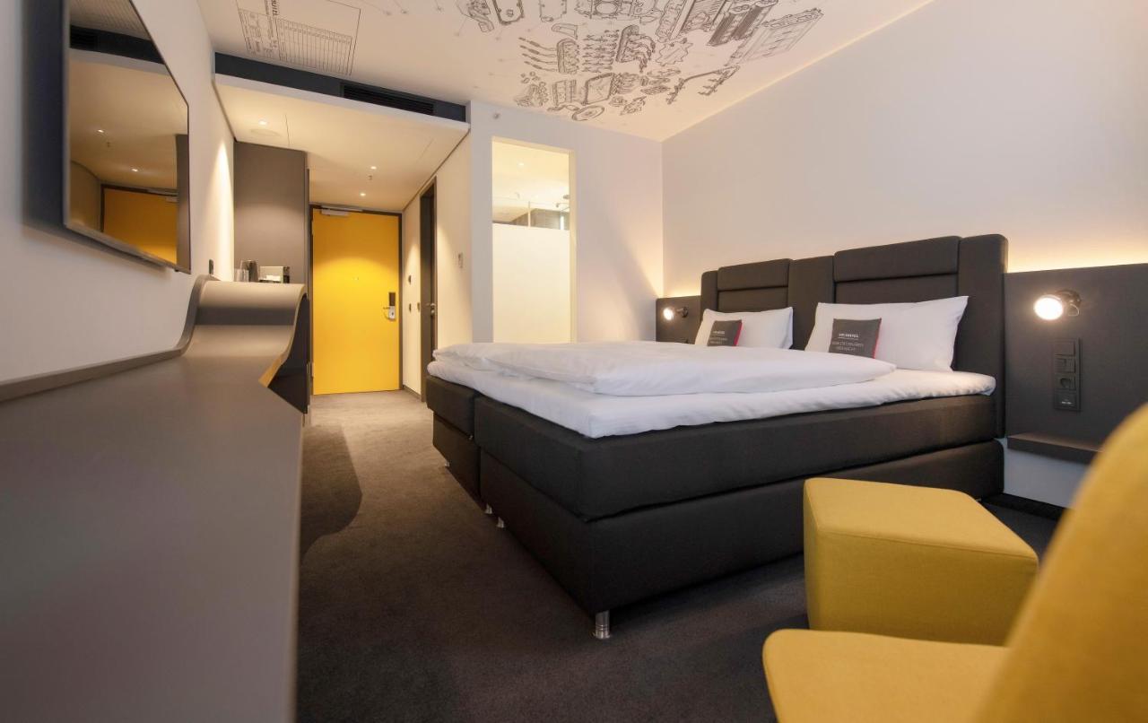 V8 Hotel Koeln At Motorworld מראה חיצוני תמונה