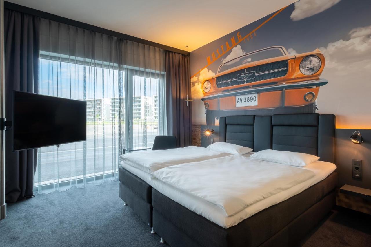 V8 Hotel Koeln At Motorworld מראה חיצוני תמונה
