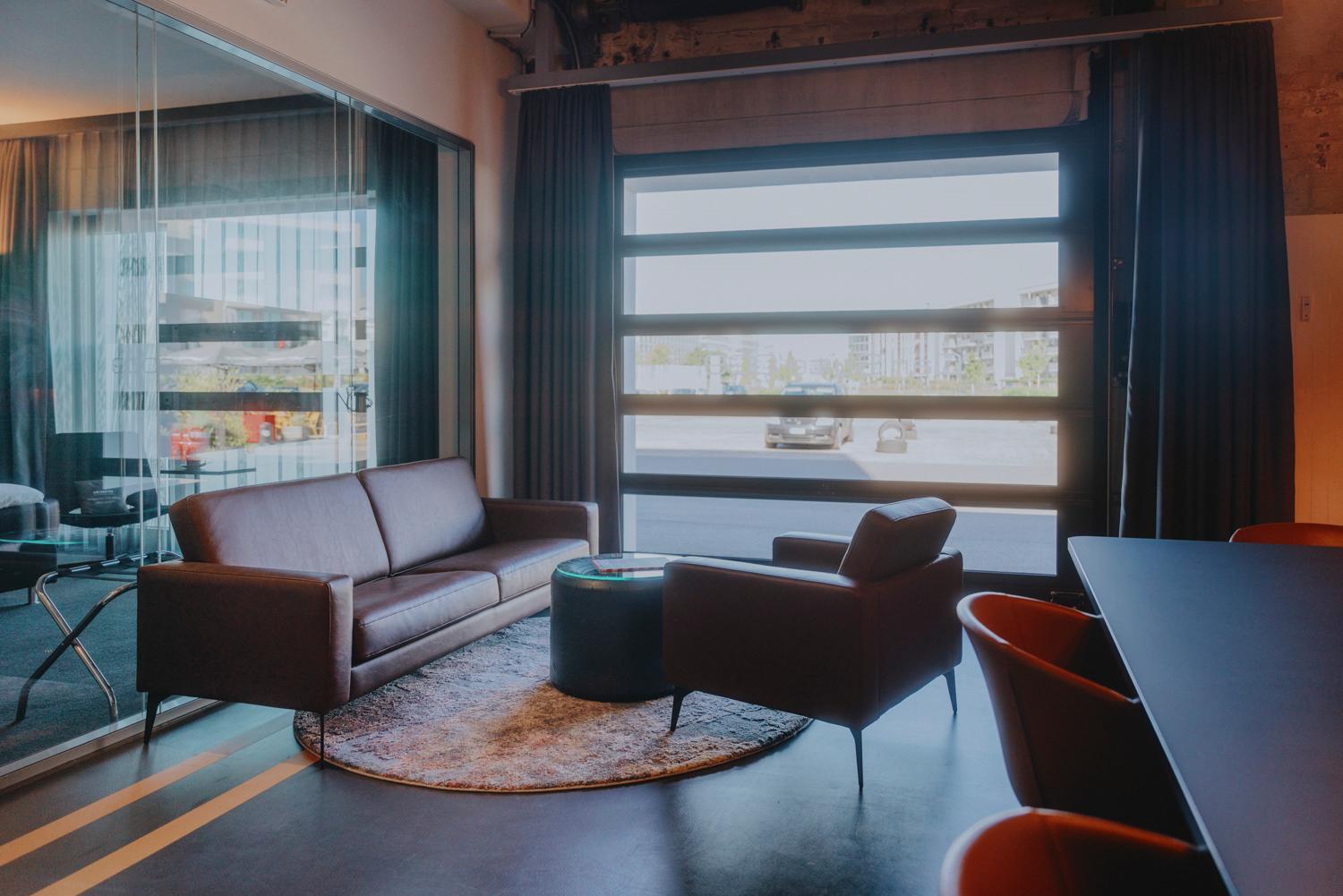 V8 Hotel Koeln At Motorworld מראה חיצוני תמונה