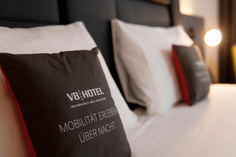 V8 Hotel Koeln At Motorworld מראה חיצוני תמונה