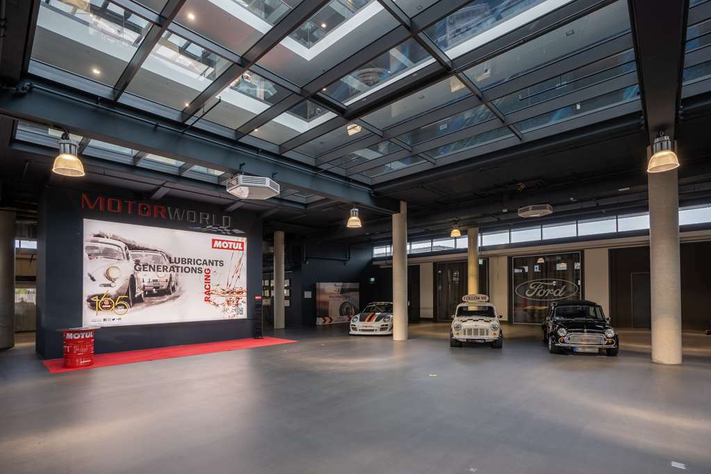 V8 Hotel Koeln At Motorworld מראה פנימי תמונה