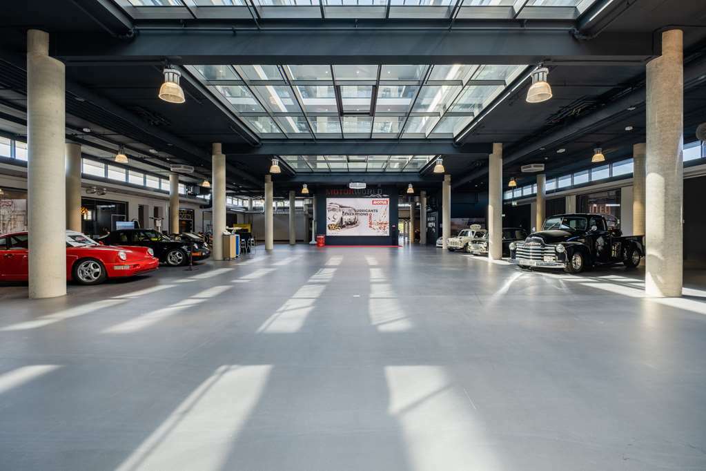 V8 Hotel Koeln At Motorworld מראה פנימי תמונה