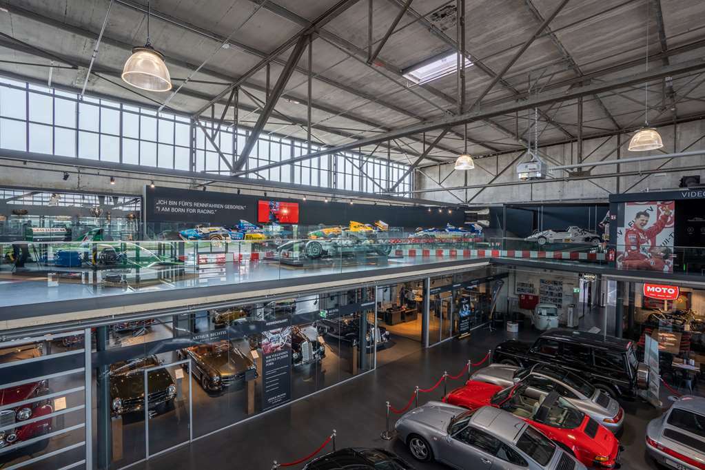 V8 Hotel Koeln At Motorworld מראה פנימי תמונה